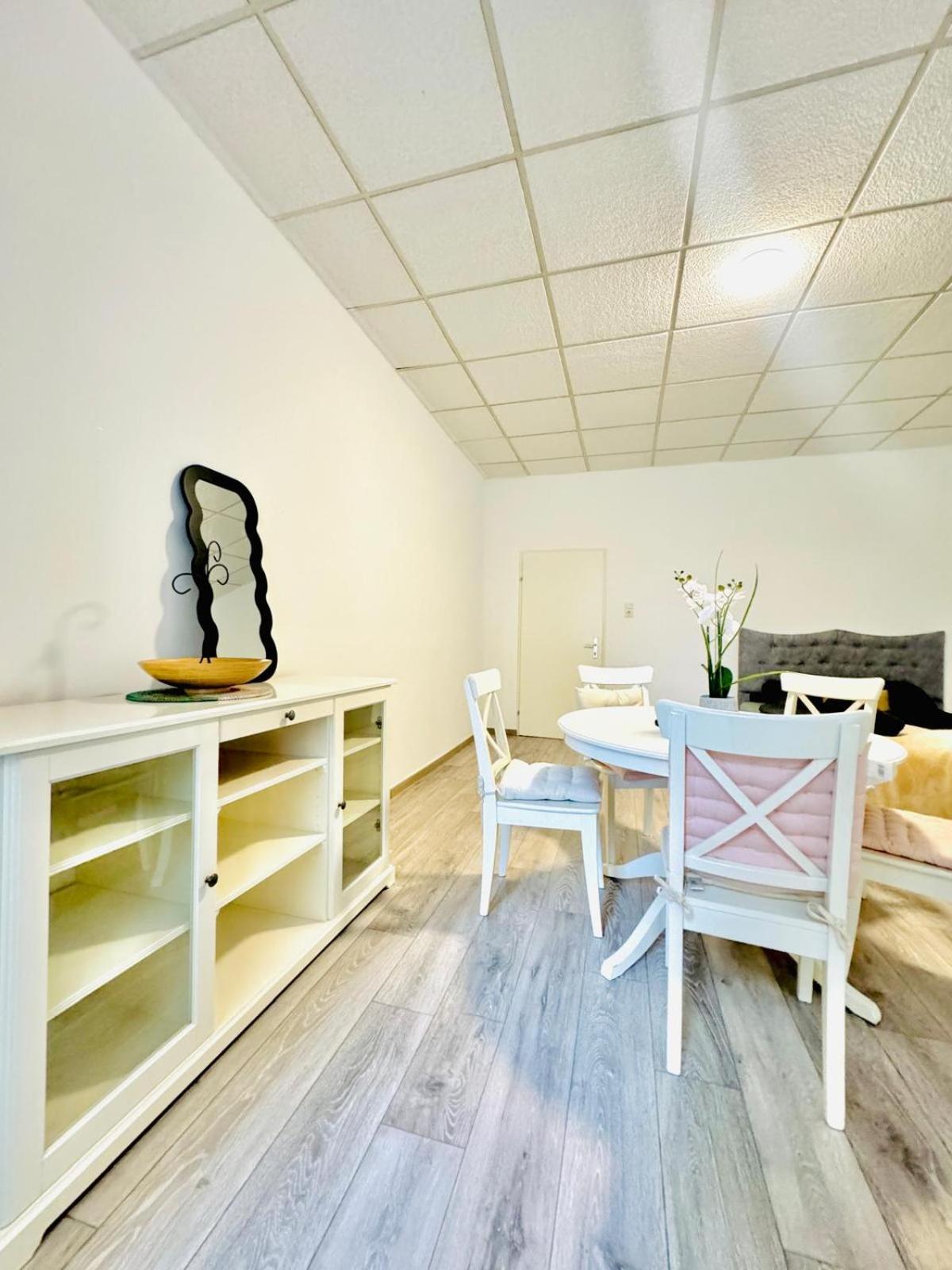 Amazing 2Br Apartment Near Praterstern فيينا المظهر الخارجي الصورة